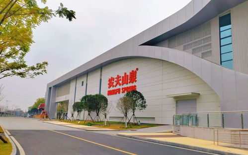 都江堰畔的融合新篇章 農(nóng)夫山泉青城山生產(chǎn)基地引領(lǐng)工業(yè)與文旅協(xié)同發(fā)展